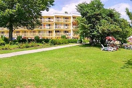Hotel Orhidea البينا المظهر الخارجي الصورة