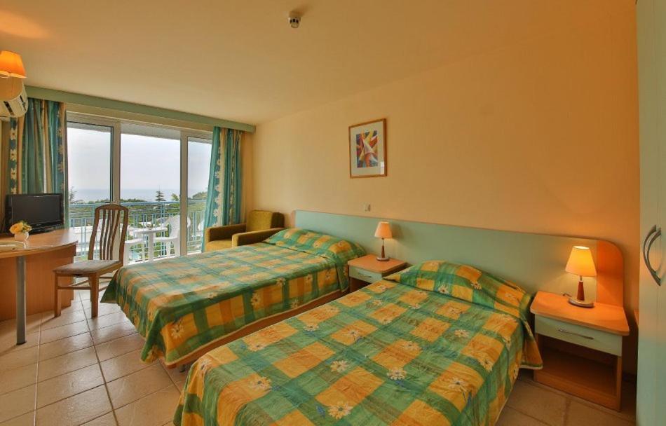 Hotel Orhidea البينا المظهر الخارجي الصورة