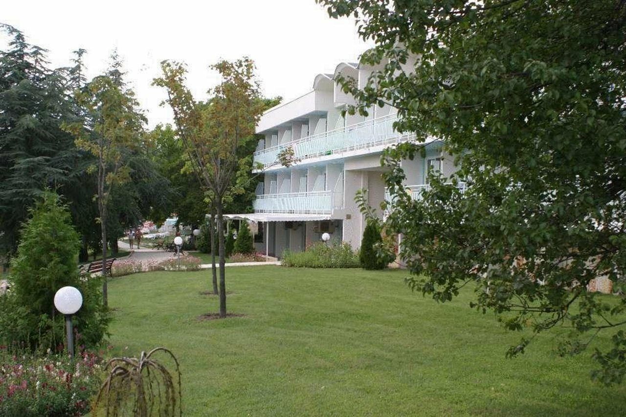 Hotel Orhidea البينا المظهر الخارجي الصورة